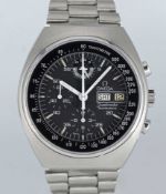 A GENTLEMAN'S STAINLESS STEEL OMEGA SPEEDMASTER 4.5 AUTOMATIC CHRONOGRAPH BRACELET WATCH CIRCA 1984,