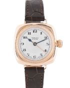 A GENTLEMAN'S SIZE 9CT SOLID GOLD ROLEX OYSTER 'CUSHION' WRIST WATCH CIRCA 1930, WITH ORIGINAL