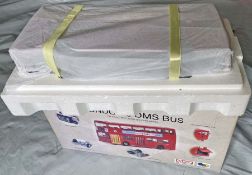 Gilbow (EFE) London Transport Daimler DMS 1/24-scale BUS MODEL 99102, Norbiton Garage routes.
