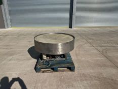 ROTARY TABLE