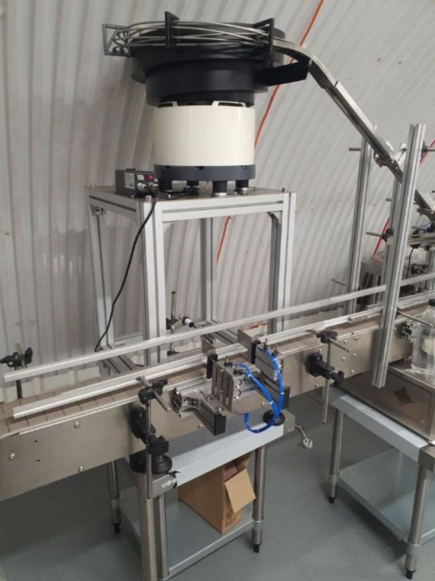 FILLING AND CAPPING LINE ***VIDEO ADDED*** - Image 4 of 7