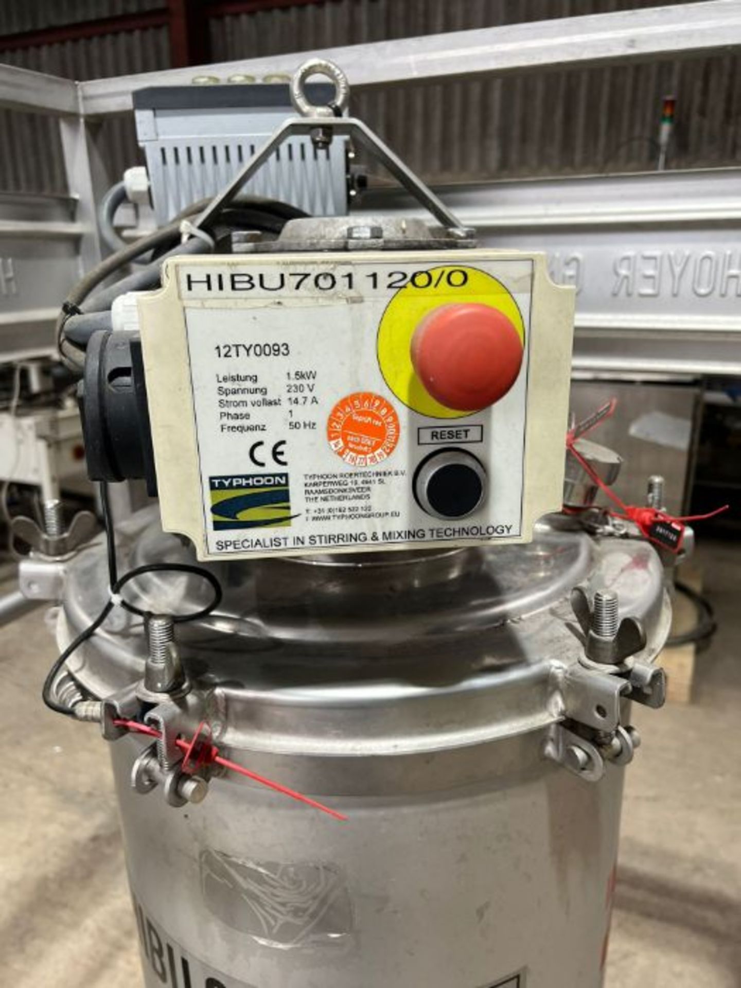 HOYER CYCLONE MIXER ON TRAM - Image 2 of 6