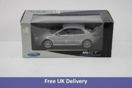Welly Alfa Romeo GT 2003 Car Model, Scale 1.18 , Silver