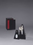 Man Ray. ”Objet indestructible”. 1965