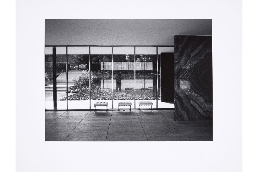Günther Förg. „Barcelona Pavillon“. 1989 - Bild 2 aus 11