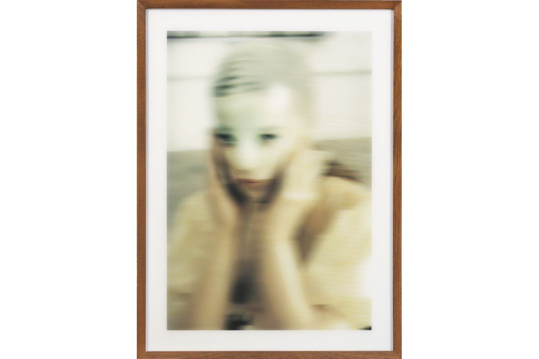 Thomas Ruff. „nudes asd 04“. 2001 - Bild 2 aus 2