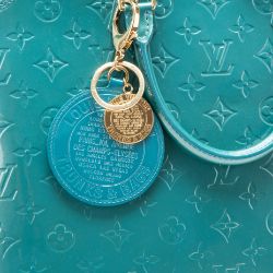 Jewellery, watches and luxury fashion