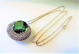 Sterling Silver 11 ct Russian Diopside Pendant Necklace New with Gift Box