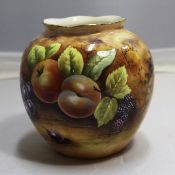 Fine Mid 20th c. Japanese Satsuma Vase by Chin Jukan XIV