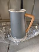 Swan SK14610GRYN, Nordic Rapid Boil Jug Kettle. RRP £49.99 - Grade U