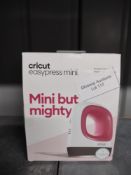 CRICUT INC Easy Press Mini Raspberry, Vinyl. RRP £54.99 - Grade U