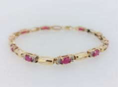 9ct (375) Yellow Gold Ruby & Diamond Bracelet