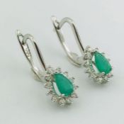 Certificated 14K White Gold Diamond & Emerald Earring