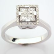 Certificated 14K White Gold Diamond Ring
