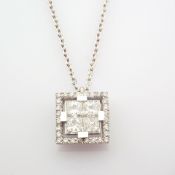 Certificated 14K White Gold Diamond Necklace