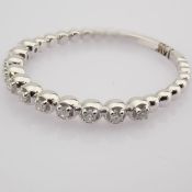 Certificated 14K White Gold Diamond Ring