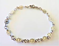 Sterling Silver Daisy Chain Bracelet with Gift Pouch