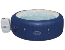(Mz) 1x Lay-Z-Spa New York RRP £600. New Direct Warehouse Return.