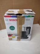 Bosch TWK8633GB Styline Black Kettle. RRP £109.99 - Grade U