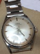 Oris cal 712 17 jewel waterproof vintage wristwatch, running well.