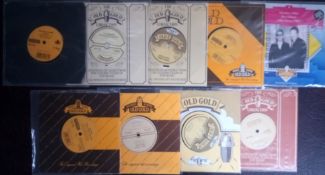 A collection of 19 x old gold 7
