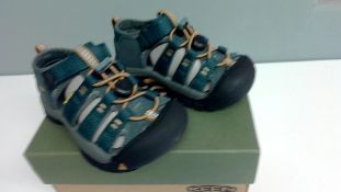 Keen Green Gables Wood Thrush Kids Size 9