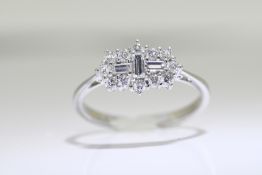 Diamond Ring set in 18ct White Gold