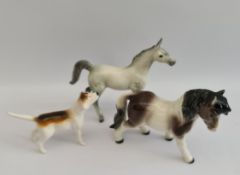 Vintage Beswick Gun Dog & 2 x Goebel Horses. The tallest horse measures 4.75 inches tall. Vintage