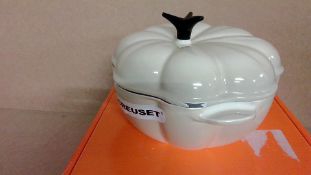 LE CREUSET pumpkin dish
