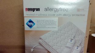 MONOGRAM heated blanket king size
