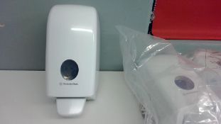 Kimberly -Clark soap dispenser x4