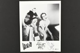 ALISHA'S ATTIC Original signatures