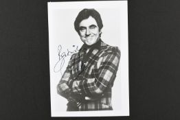 ANTHONY NEWLEY (1931-1999) Original signature