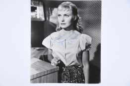 JOANNE WOODWARD Original signature
