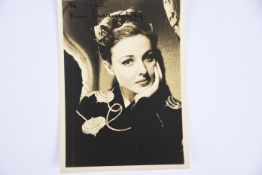 LARAINE DAY Original signature