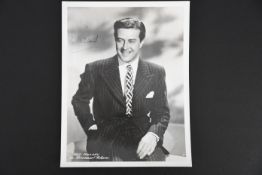 RAY MILLAND Original signature