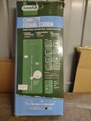 Gardman Complete Feeding Station kit. RRP £50.00 - GRADE U