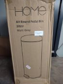 Argos Home 30 Litre Round Kitchen Pedal Bin - Matt Grey. RRP £40.00 - GRADE U