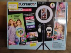 Studio Creator Deluxe Video Maker Kit. RRP £40.00 - GRADE U