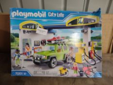 Playmobil 70201 City Life Petrol Station Toy. RRP £40.00 - GRADE U