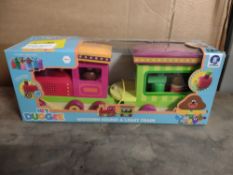 The Hey Duggee Wooden Light and Sound Train. RRP £27.00 - GRADE U