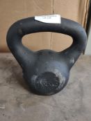 Pro Fitness 16kg Kettlebell Cast Iron. RRP £45.00 - GRADE U