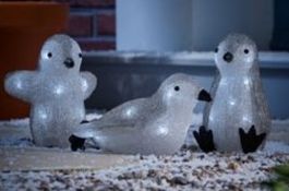 (9G) 4x Penguin 3 Set LED Light Battery Operated RRP £15.99 Each