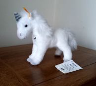 Steiff Starly Unicorn. 16Cm