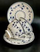 Royal Doulton Yorktown Ribbed Footed Tea Service 21 Pieces