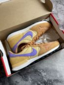 NO VAT - NIKE WOMENS INTERNATIONALIST COPPER MOON/ATOMICVIOLET-CELESTIAL GOLD UK 7.5