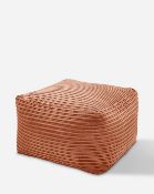 (4E) 1x Jumbo Cord Square Slab Blush RRP £29.99 (60x 60x 40cm). 1x Everyday Collection 13.5 Tog Su