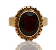Garnet 14ct Yellow Gold Ring