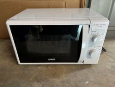 Tower 20L Microwave. RRP £59.99 - grade U