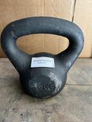 Pro Fitness 16kg Kettlebell Cast Iron. RRP £45.00 - Grade U
